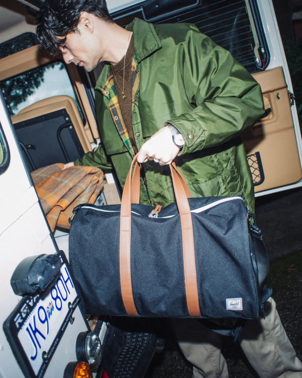 Novel Duffle 43L - Black