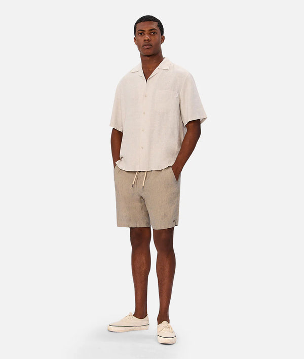 The Summerland Short - Taupe/Navy