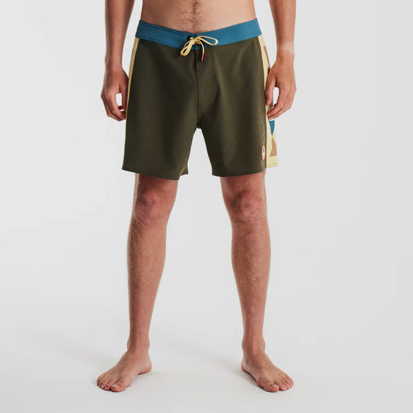 Passage 16" Side Panel Boardshorts - Military