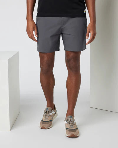 Vuori Meta Short 6" - Charcoal