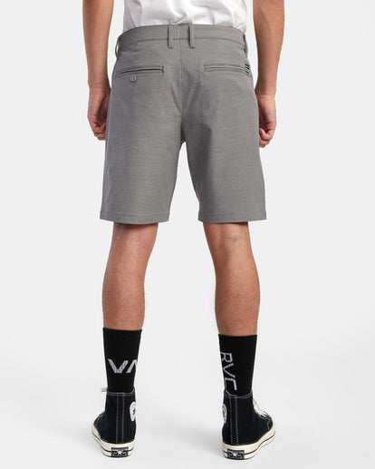 Back In Hybrid 19" Walkshorts - Athletic Heather