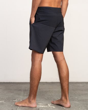 Curren Trunk (Black)